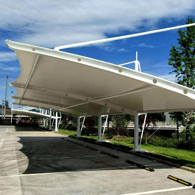 德宏膜结构汽车棚